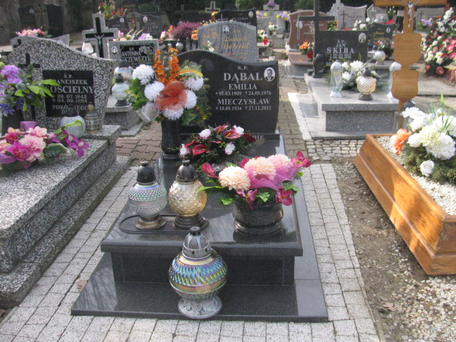 Grób Emilia  Dąbal