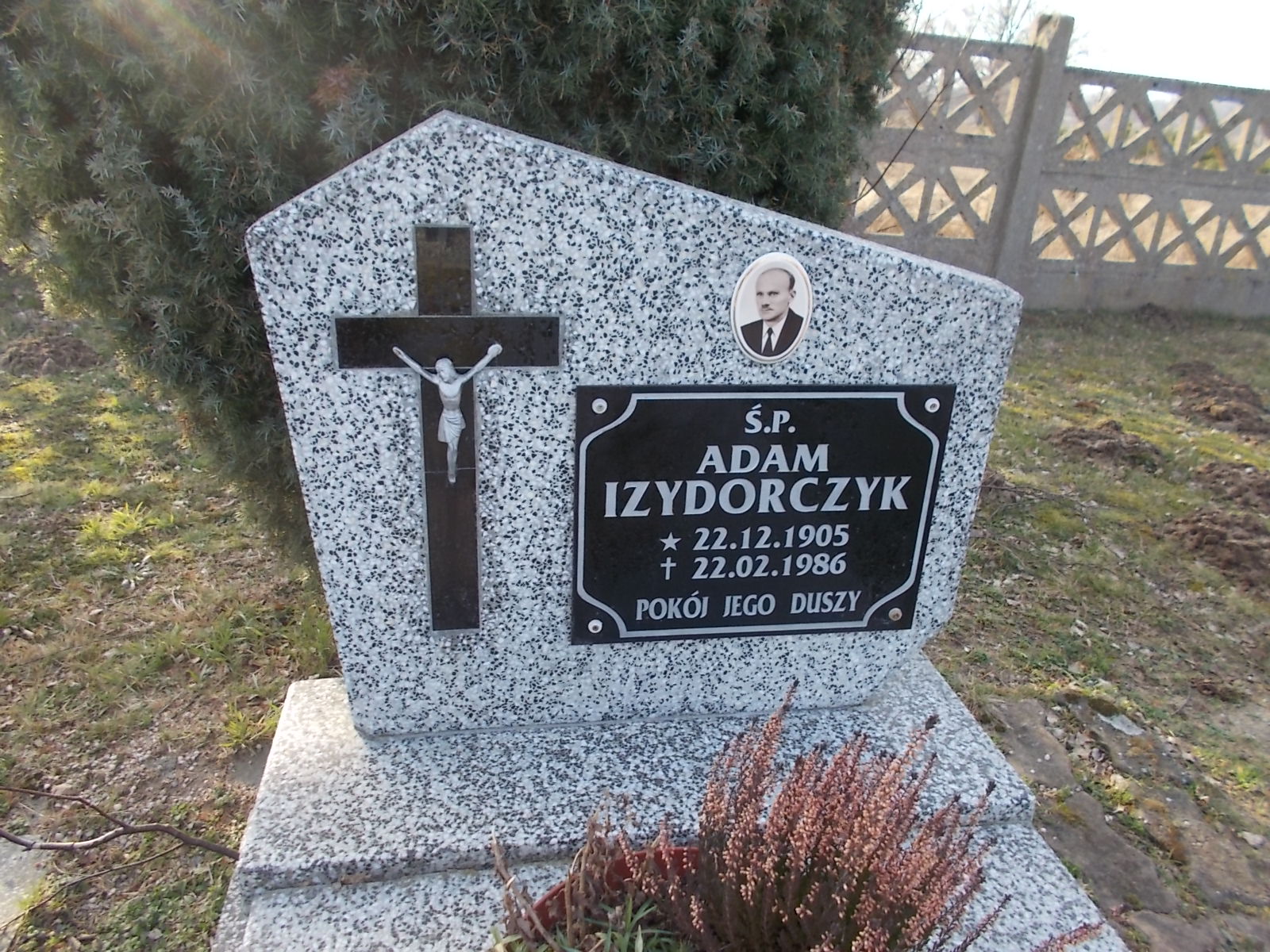 Adam Izydorczyk 1905 Nowogrodziec - Grobonet - Wyszukiwarka osób pochowanych