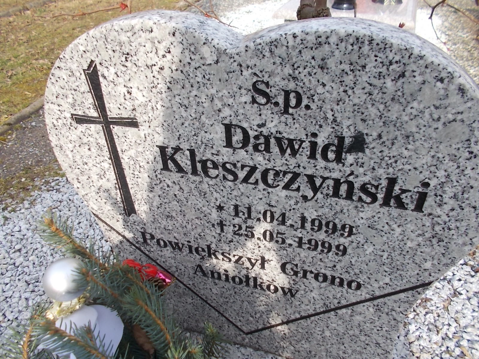 Dawid Kleszczyński 1999 Nowogrodziec - Grobonet - Wyszukiwarka osób pochowanych